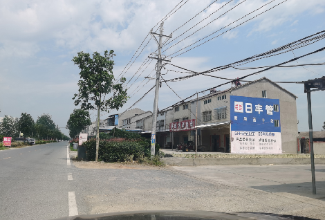 利川如何能保证墙体广告的醒目性？